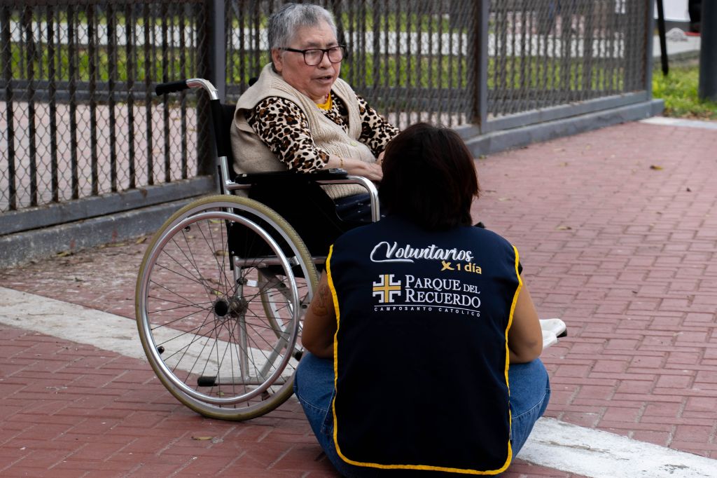 Voluntarios por un día - Programa de Responsabilidad Apostólica Social de Parque del Recuerdo. 