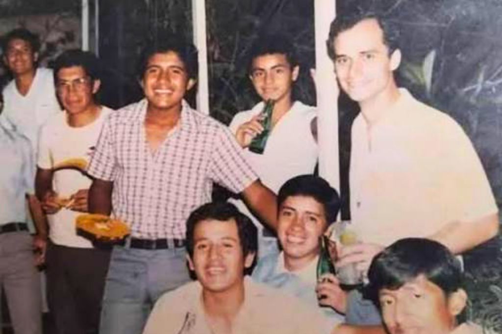 El Papa León XIV cuando estuvo en Perú en los años 80.