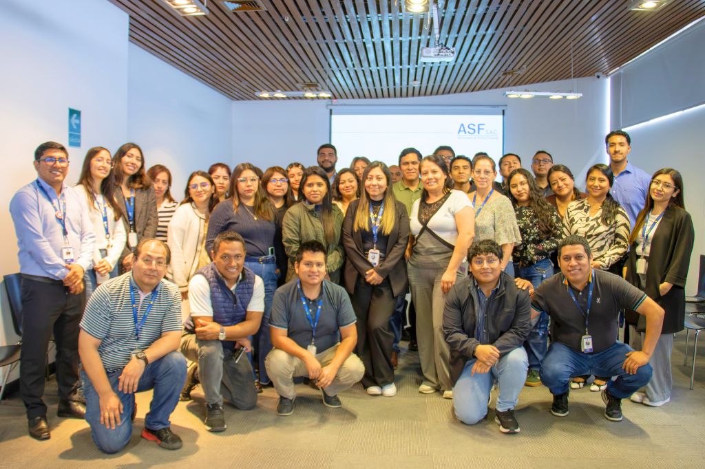 Participantes de la capacitación de SST.