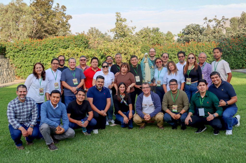 Participantes del retiro de directivos de Parque del Recuyerdo 2026